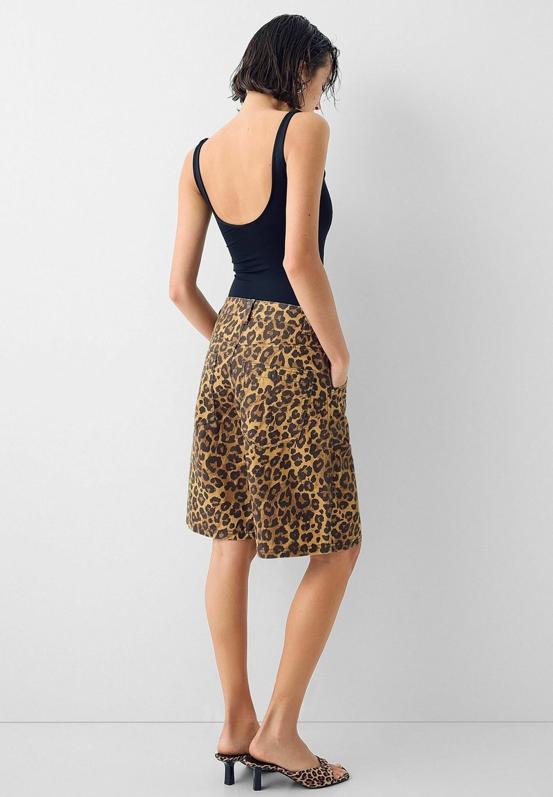 Animal print Bermuda jorts